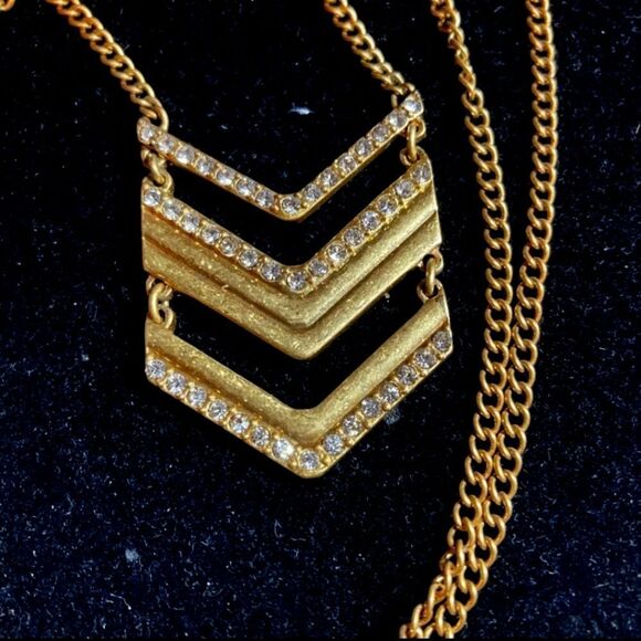 J Crew Goldtone Crystal Chevron Necklace NWOT 30" - Picture 7 of 9
